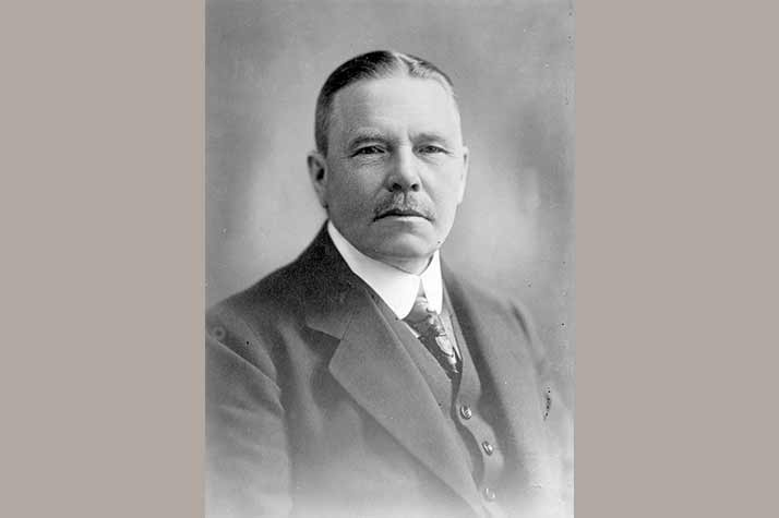 Porträttbild på Arvid Lindman.