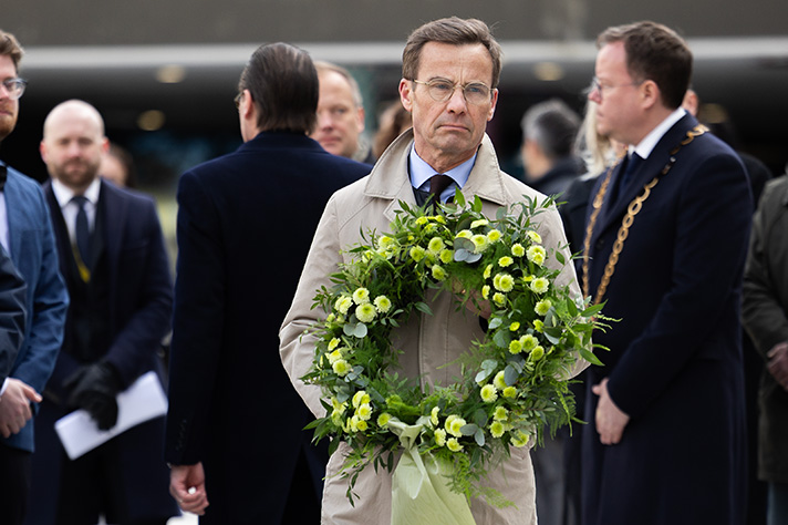Statsminister Ulf Kristersson vid ceremonin på Sergels torg i Stockholm. 