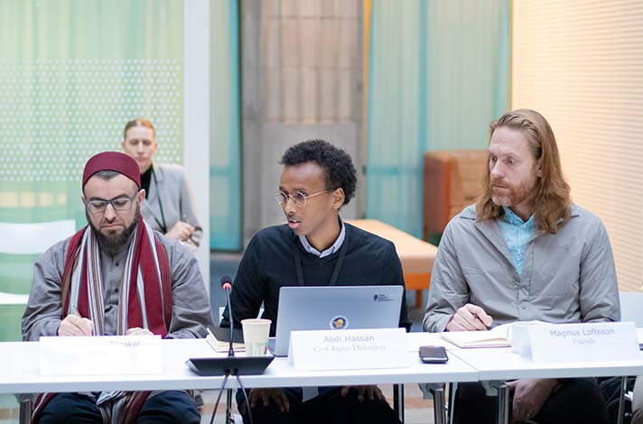 Representanter från civilsamhället. 