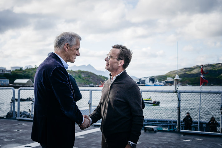 Norges statsminister Jonas Gahr Støre och Sveriges statsminister Ulf Kristersson på möte i Bodø, Norge.