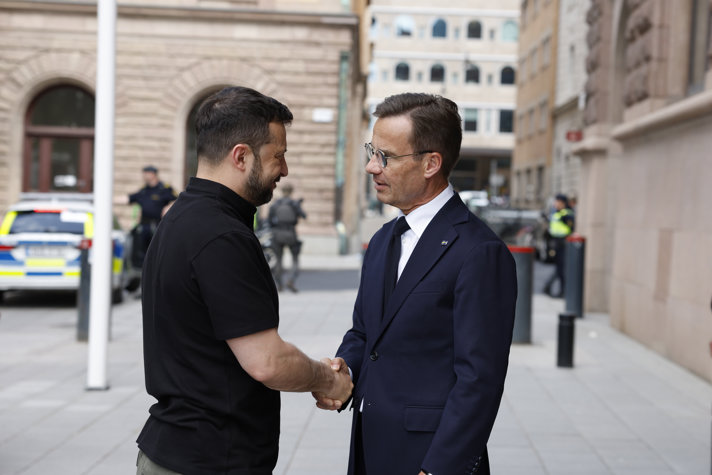 Ukrainas president Volodymyr Zelenskyj är i Sverige för att delta i ett nordisk-ukrainskt toppmöte som statsminister Ulf Kristersson står värd för.