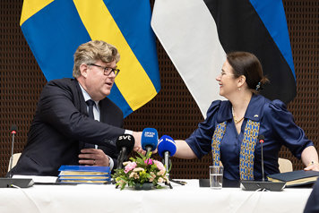 Gunnar Strömmer och Liisa-Ly Pakosta
