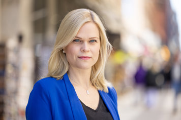 Jämställdhets- och biträdande arbetsmarknadsminister Paulina Brandberg.