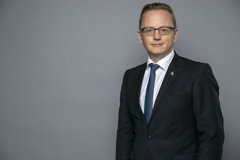 Fredrik Olovsson hos finansminister Mikael Damberg.