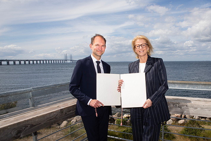 Finansminister Elisabeth Svantesson och Danmarks skatteminister Jeppe Bruus