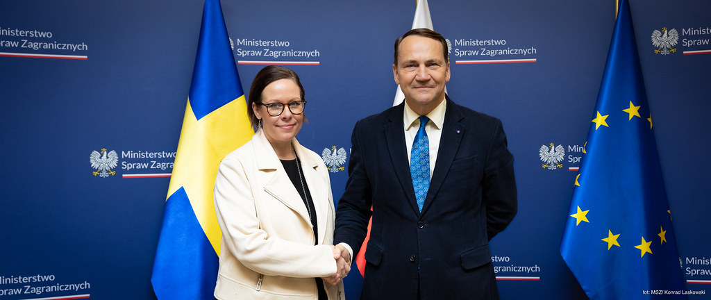 Utrikesminister Maria Malmer Stenergard tillsammans med Polens utrikesminister Radosław Sikorski.
